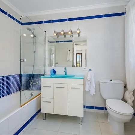 La Bugambilia Apartment *